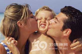 傾力“打造”孩子幽默感